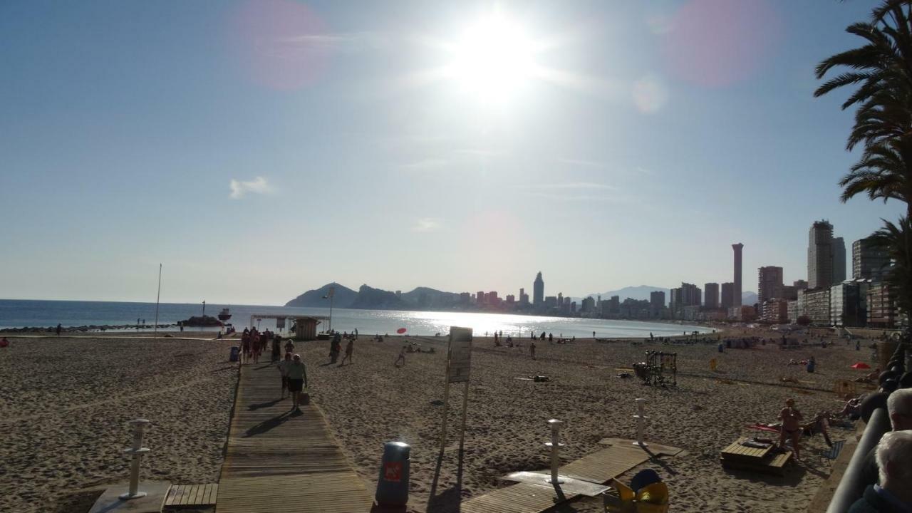Atico Centro Almendros Trg Apartment Benidorm Luaran gambar
